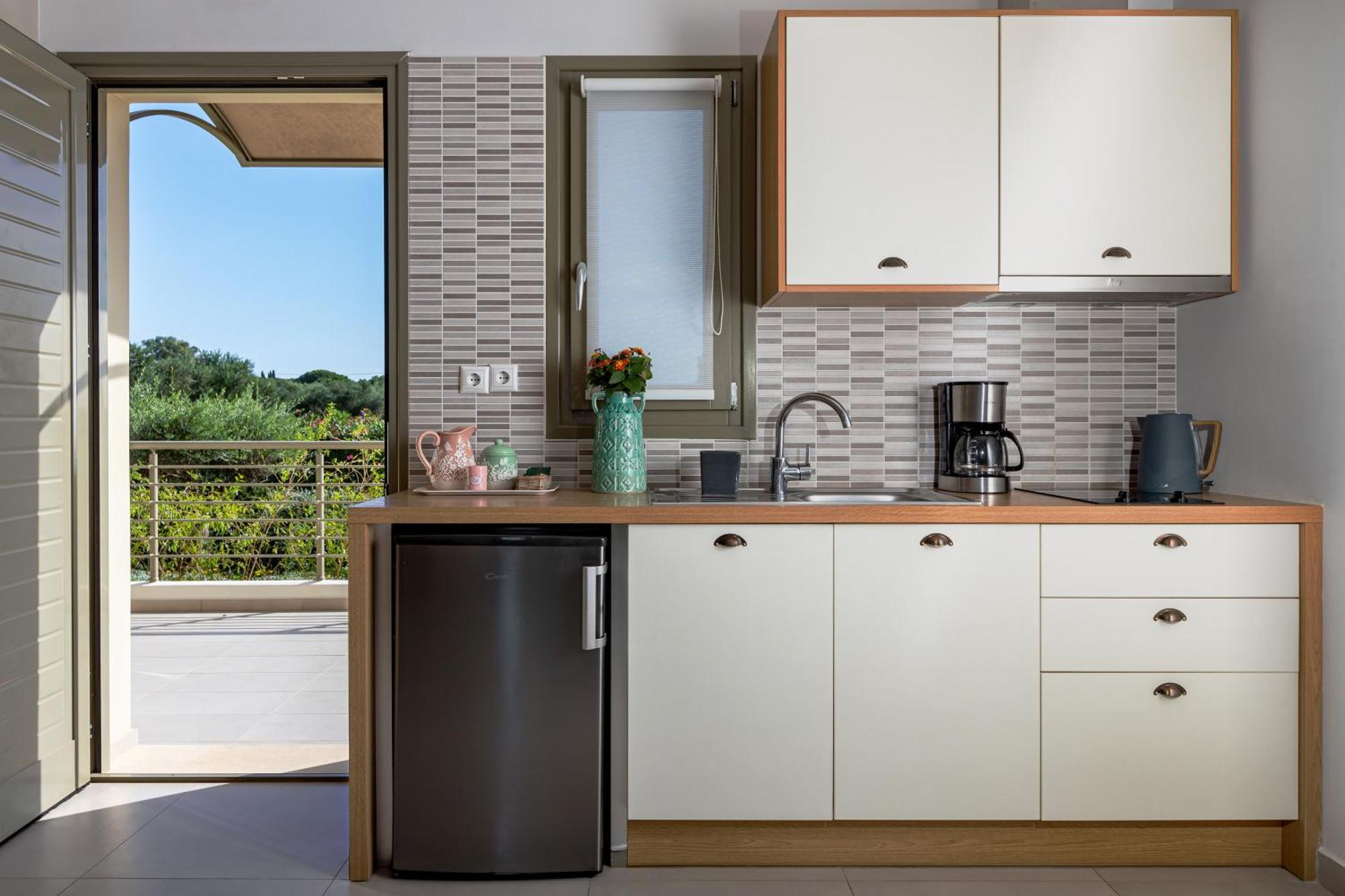 Callisto Seaside Homes & Suites Marathopoli Exterior foto